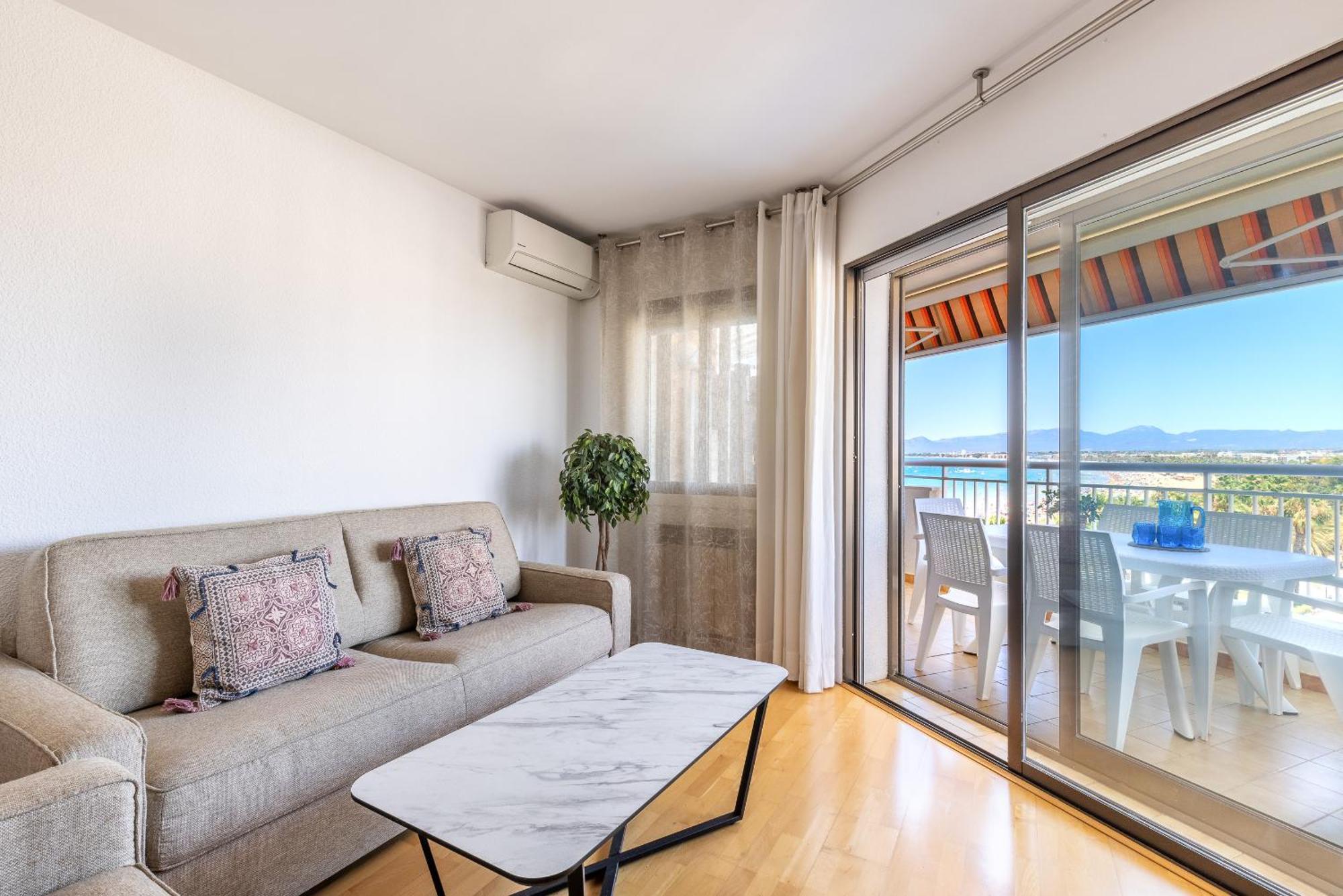 Uhc Santillana Family Complex Salou Eksteriør bilde